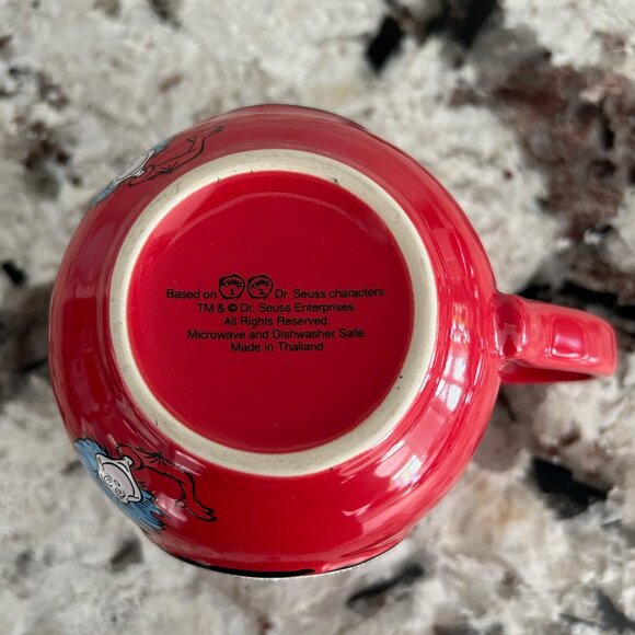 Dr. Seuss Thing 1 Mug Universal Studios - Picture 6 of 7